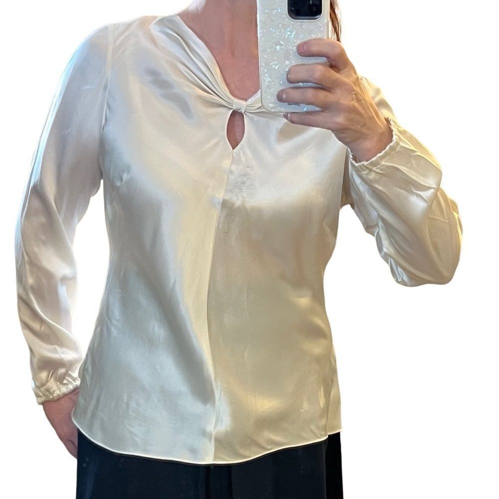 Josephine Chaus 100% Silk Ivory Long Sleeve Neck Twist Cut Out Top 10 M - Picture 7 of 16